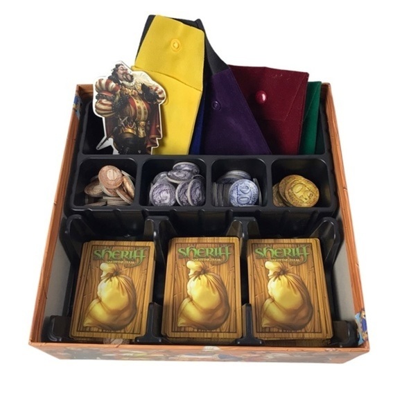 Sheriff of Nottingham 1st Edition Board Game 100% COMPLETE Arcane Wonders - Picture 3 of 4